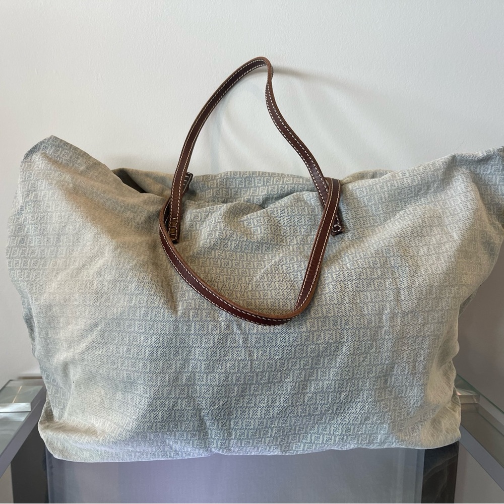 🦋 FENDI 🦋 distressed jeans logo tote bag